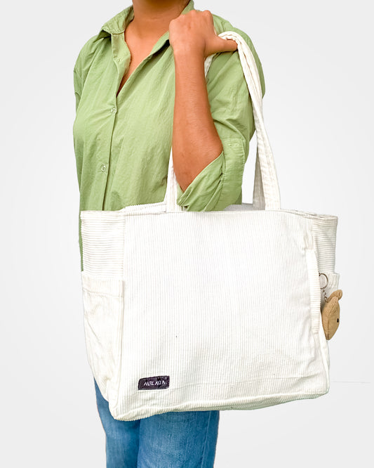 Holaara Lily Organized Tote Bag - White