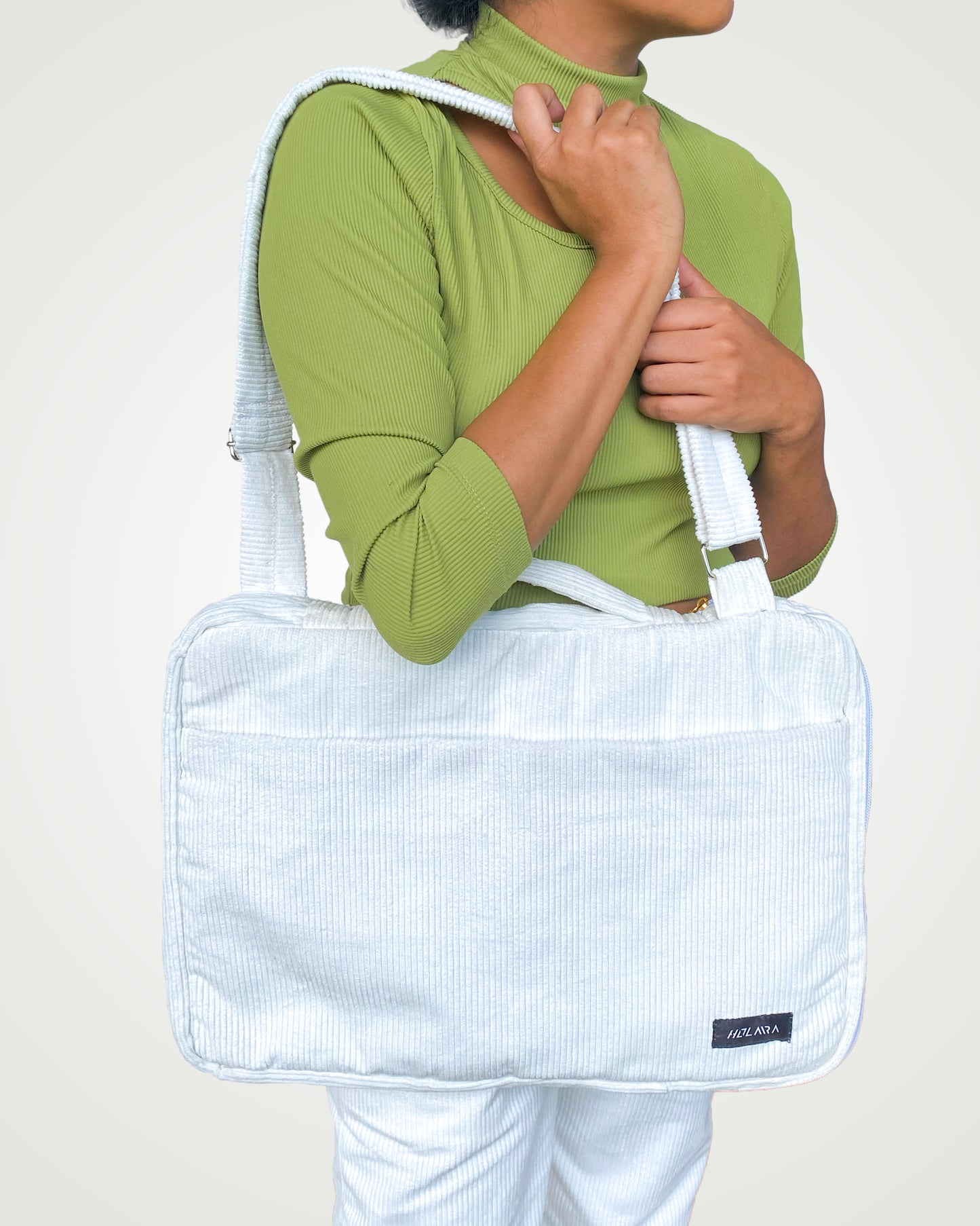 Holaara Laptop Bag - White