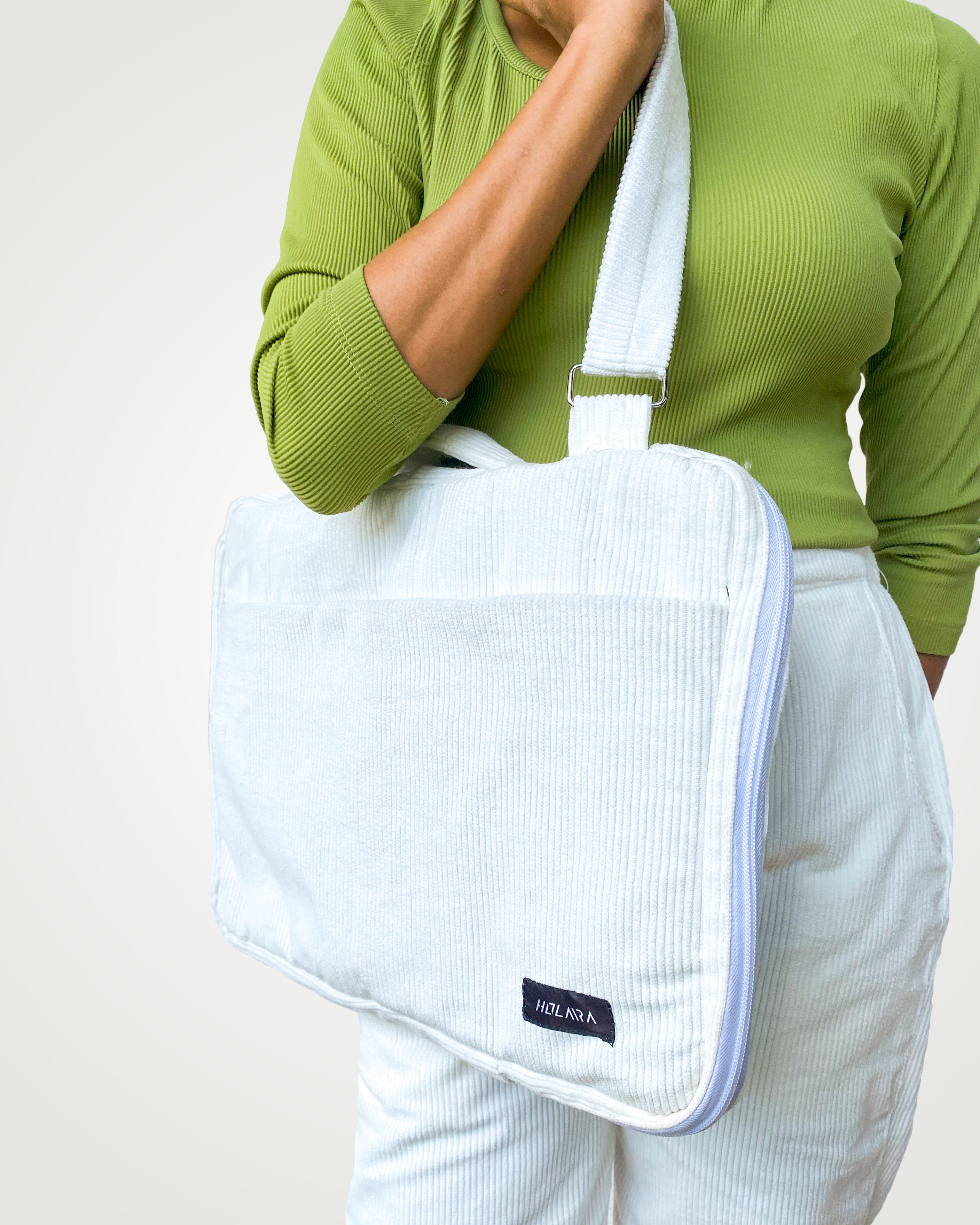 Holaara Laptop Bag - White